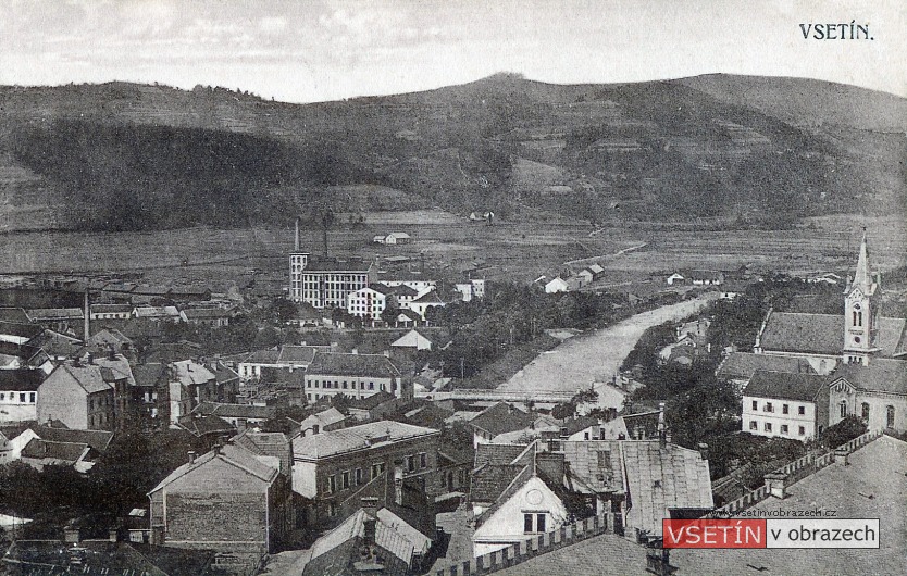 Pohled na město (v pozadí uprostřed továrna J. a J. Kohn)