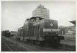 Motorová lokomotiva T444.1002 na nádraží ve Vsetíně dne 29. září 1985