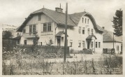 Hošťálková u Vsetína: Pošta a četnická stanice