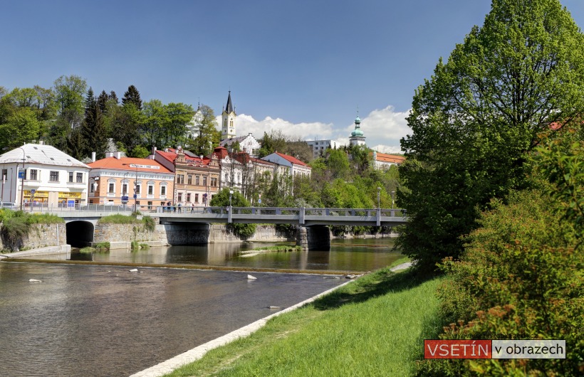 Pohled na Horní město, tzv. Vsacké Hradišťany