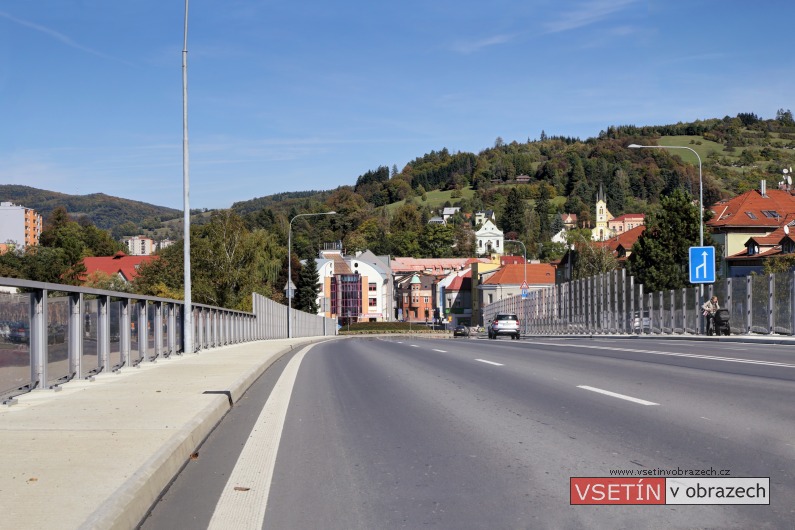 Nadjezd Pionýrů před zahájením provozu (pohled směrem k Dolnímu městu)