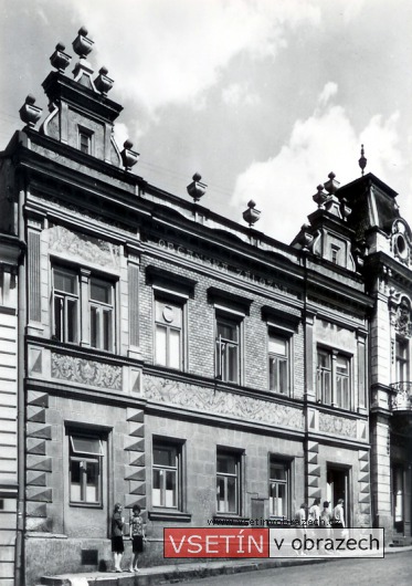 Budova bývalé Občanské záložny, dnes sídlo Internextu