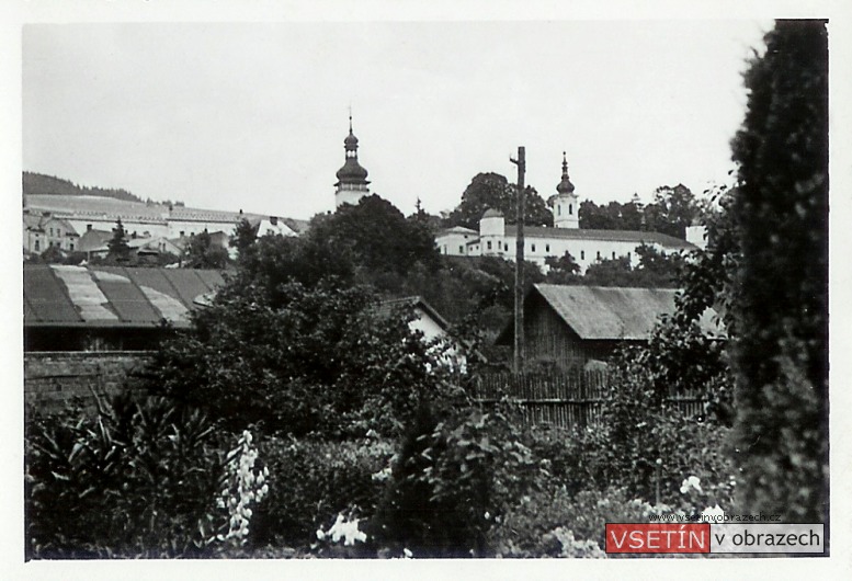 Pohled za zahrady za Pančavou směrem na Horní město