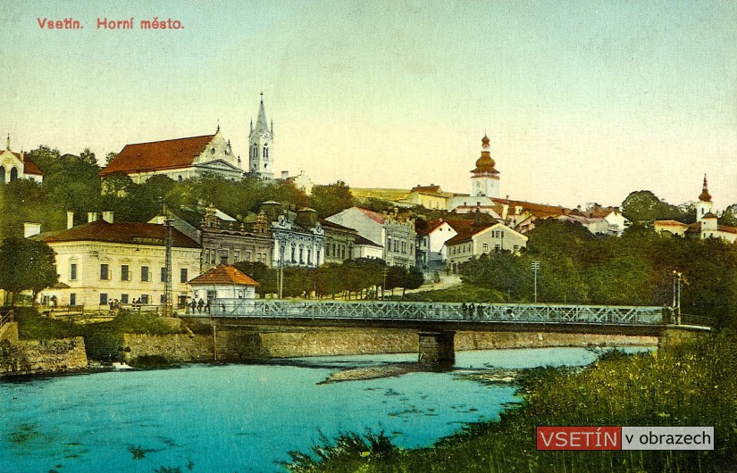Železným most přes Bečvu a pohled na Horní město