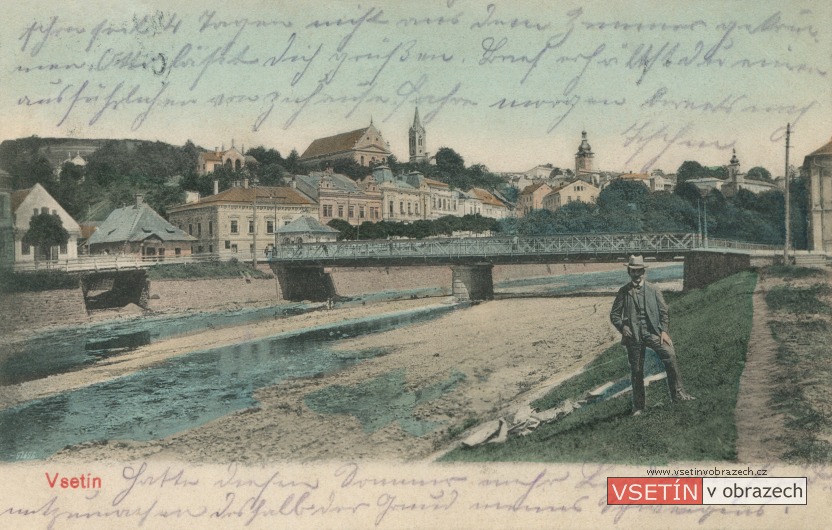 Pohled od Bečvy na železný most a Horní město