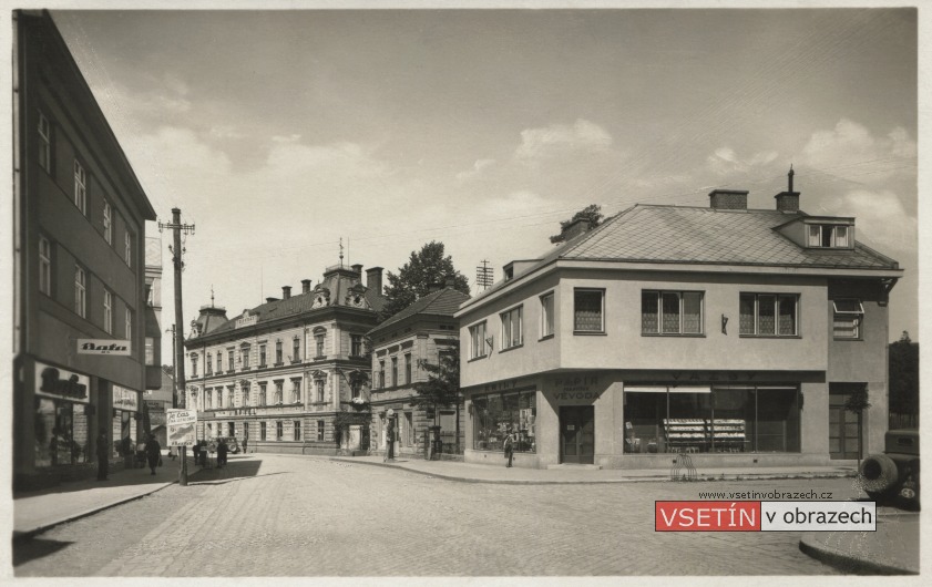 Svárov s hotelem Josefa Životského a papírnictvím Františka Vévody