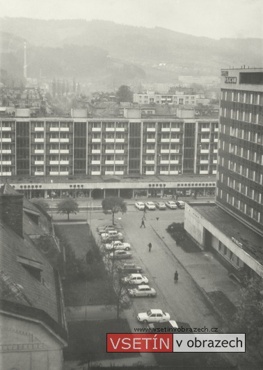 Pohled z Městského úřadu na Žerotinovu ulici