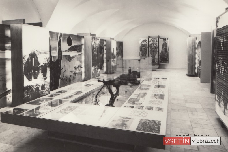 Zámek Vsetín - expozice revoluční tradice Valašska - období 2. světové války