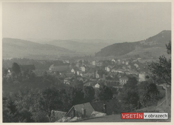 Pohled z Hrbové na Dolní město