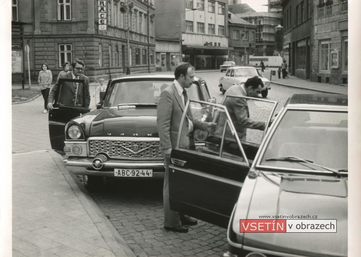 Ulice Svárov