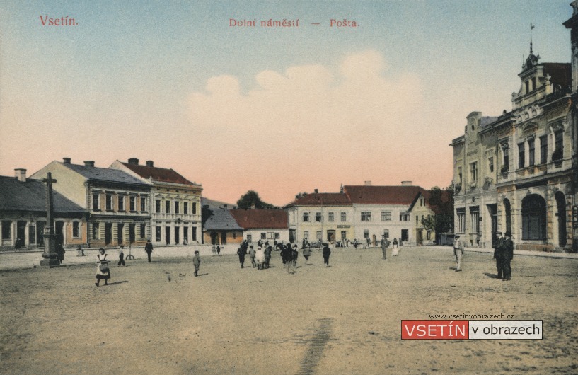Dolní náměstí