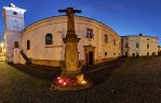 Katolický kostel s křížem z roku 1771