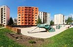 Dětské hřiště pod základní školou na Sychrově