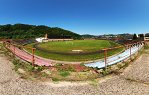 Na konci fotbalového stadionu na Ohradě