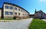 Ulice Nad Zámkem