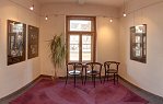 Galerie V Poschodí - výstava FOTO Q